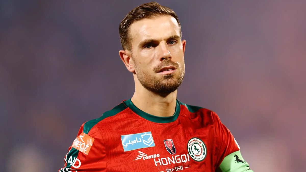 Jordan Henderson bị chỉ trích khi đến Ả Rập Saudi