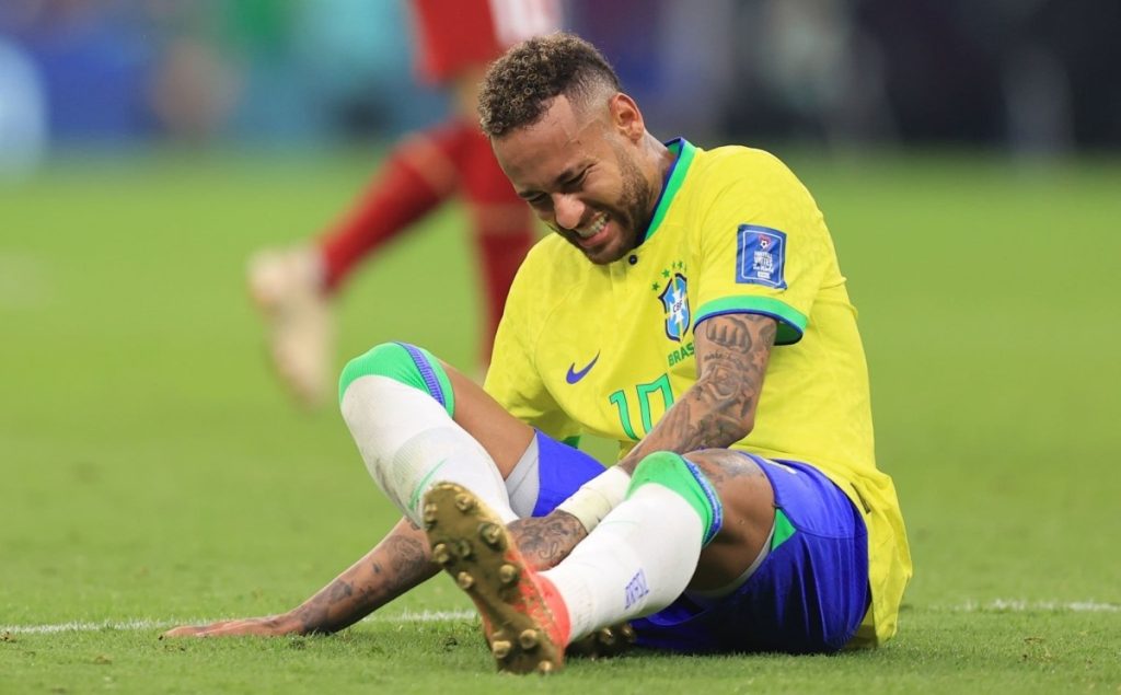 neymar bị chấn thương